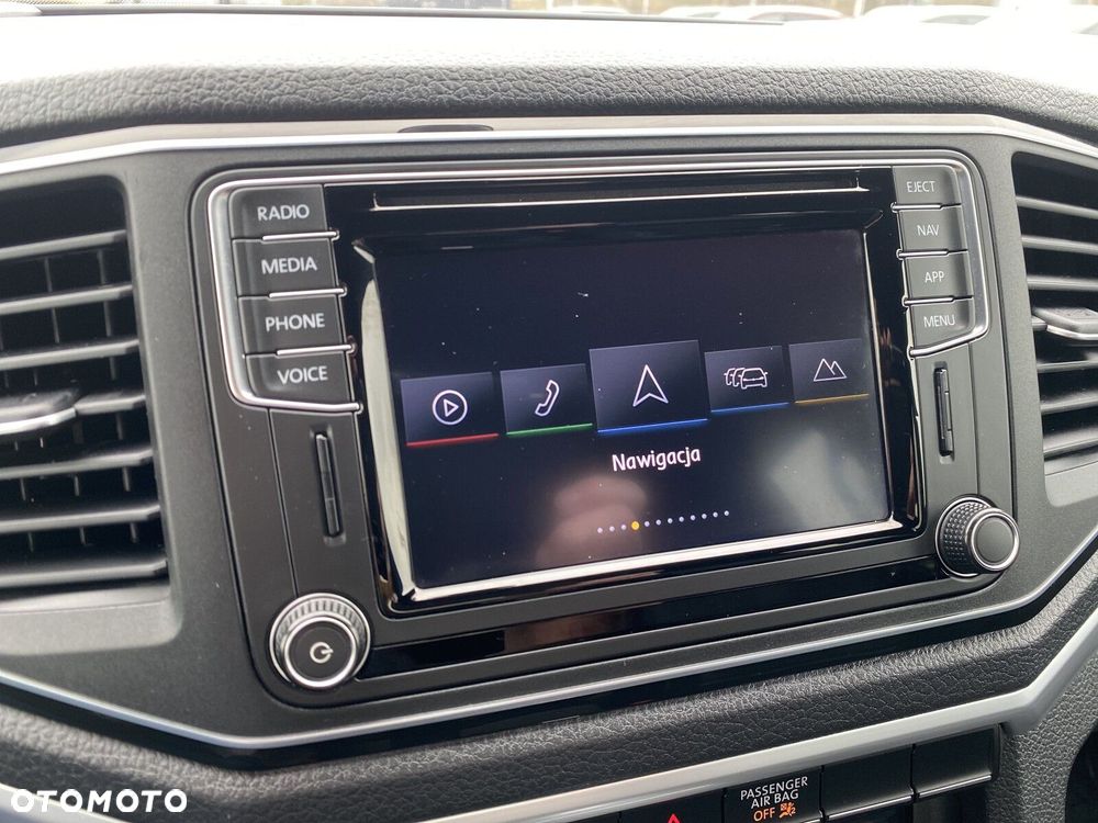 Volkswagen Amarok - 27