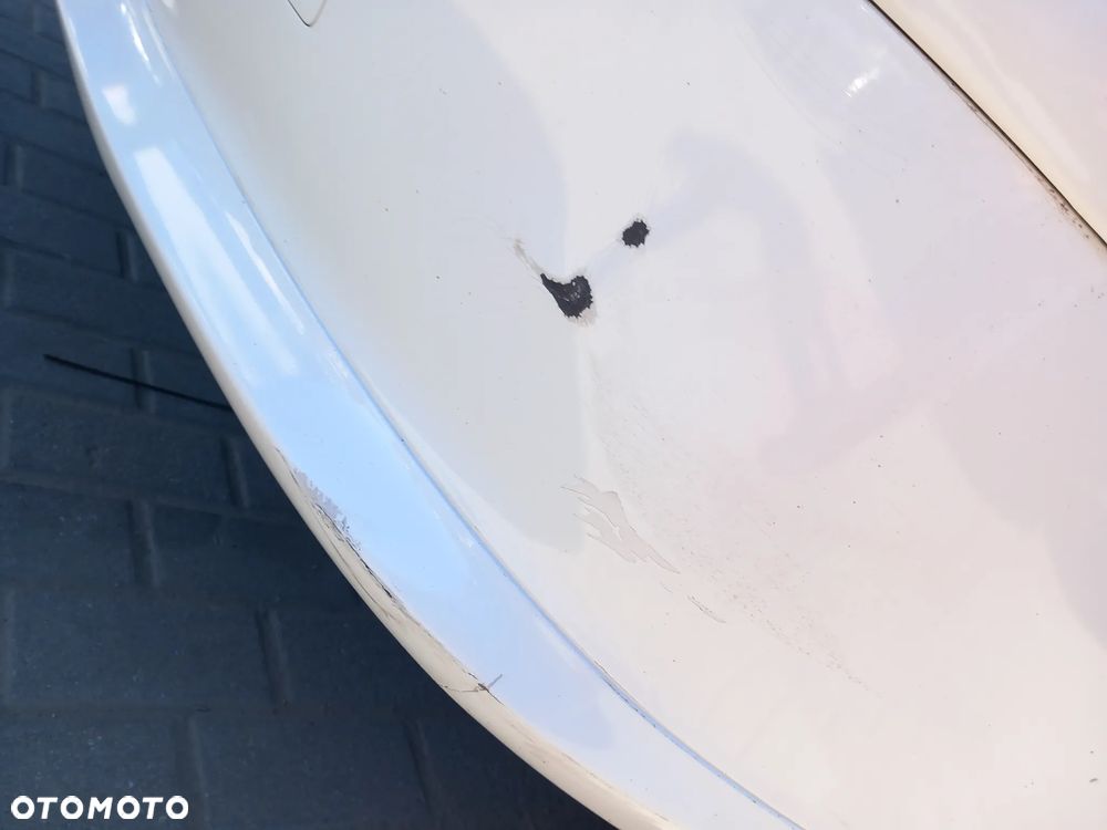 BMW E87 ZDERZAK TYLNY TYŁ KOLOR: 300 - 6
