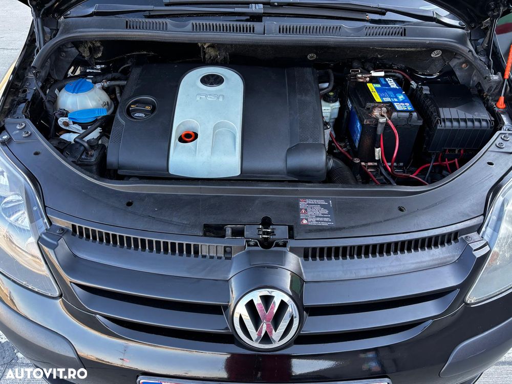 Volkswagen Golf Plus - 9