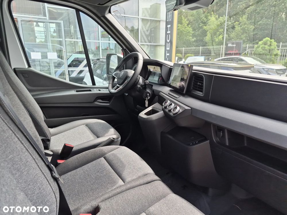 Renault Master dCi L3H2 Extra aut 170KM - 16