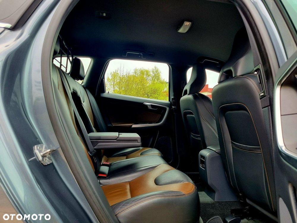 Volvo XC 60 D4 Geartronic Summum - 13