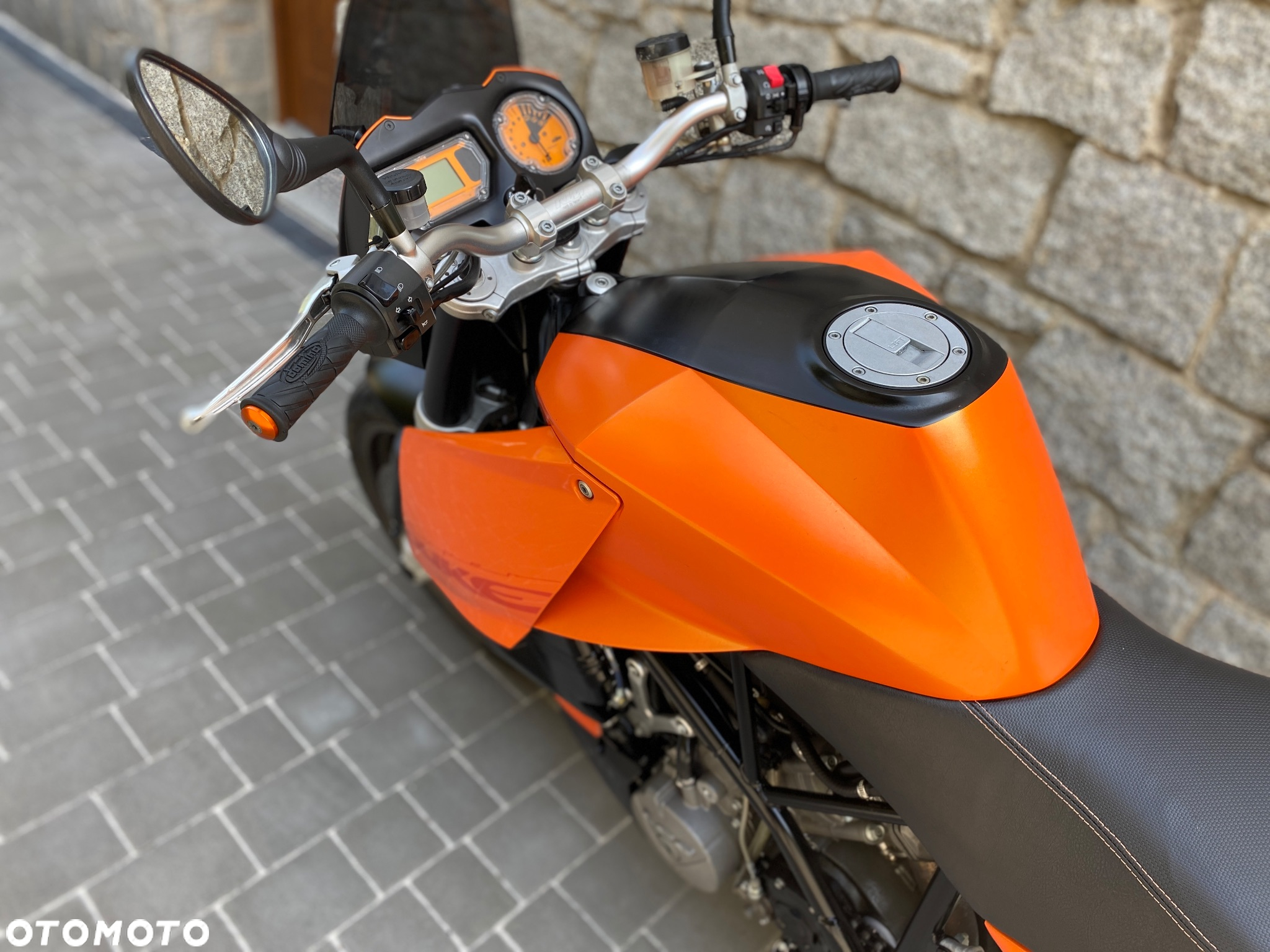 KTM Super Duke - 11