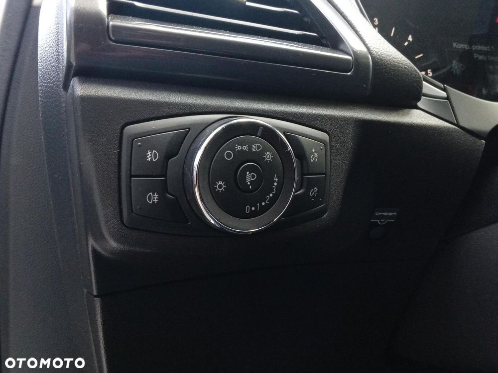Ford Mondeo - 16