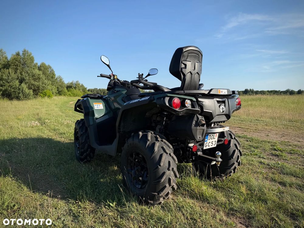 Can-Am Outlander Max - 2