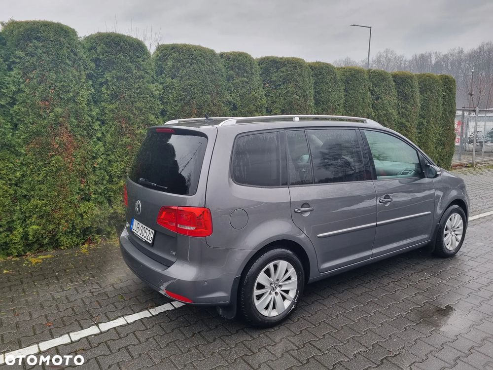 Volkswagen Touran 1.4 TSI Highline - 12