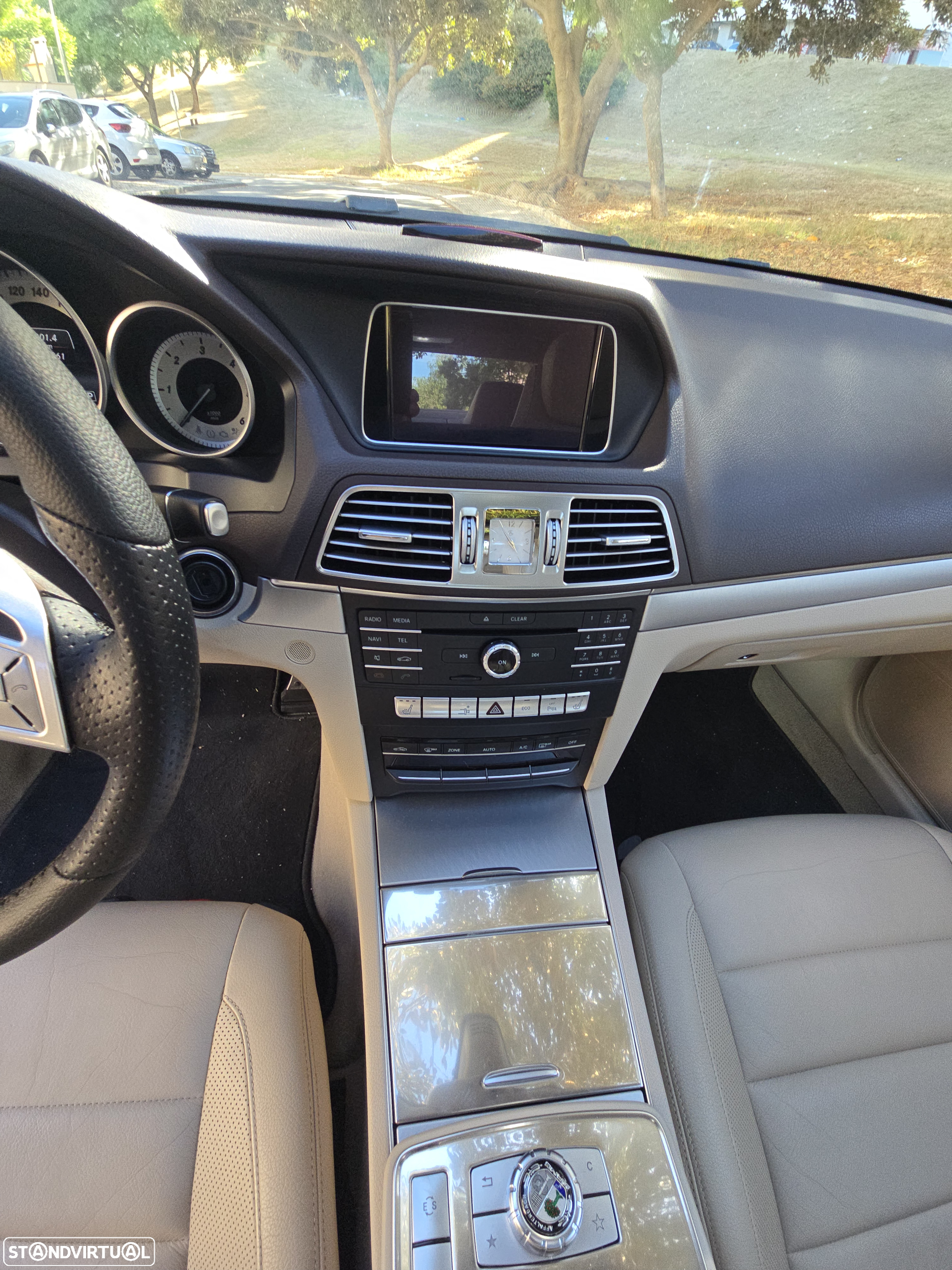 Mercedes-Benz E 220 CDi BlueEfficiency Auto - 22