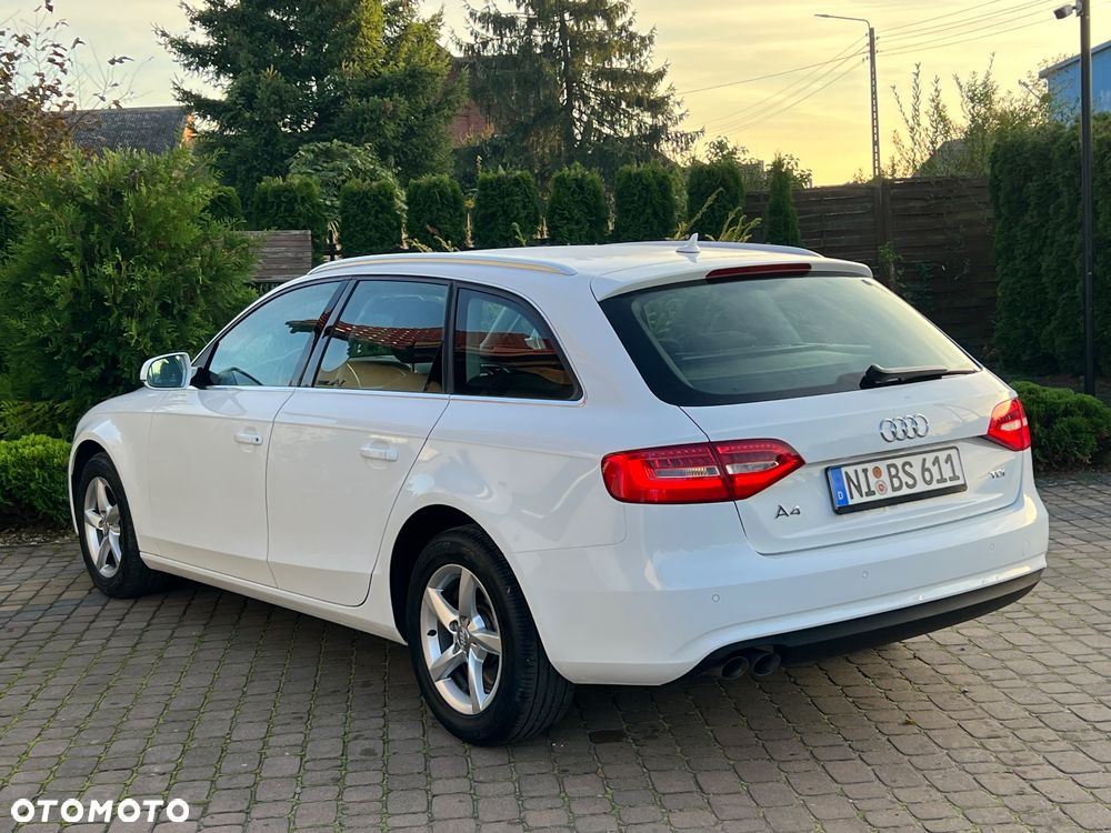 Audi A4 - 8
