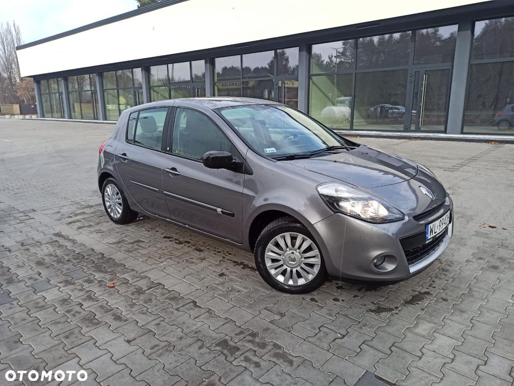 Renault Clio 1.2 16V Life - 1