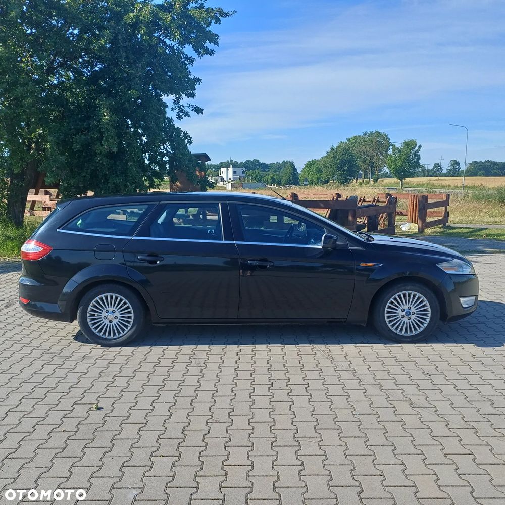 Ford Mondeo - 10