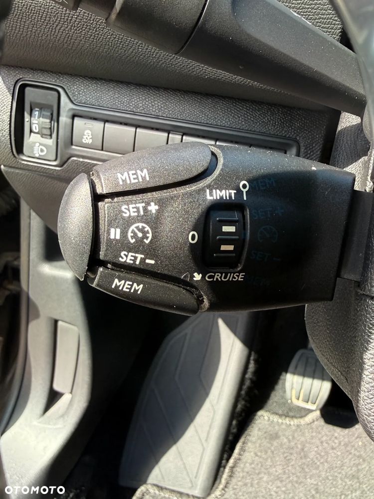 Peugeot 308 - 12