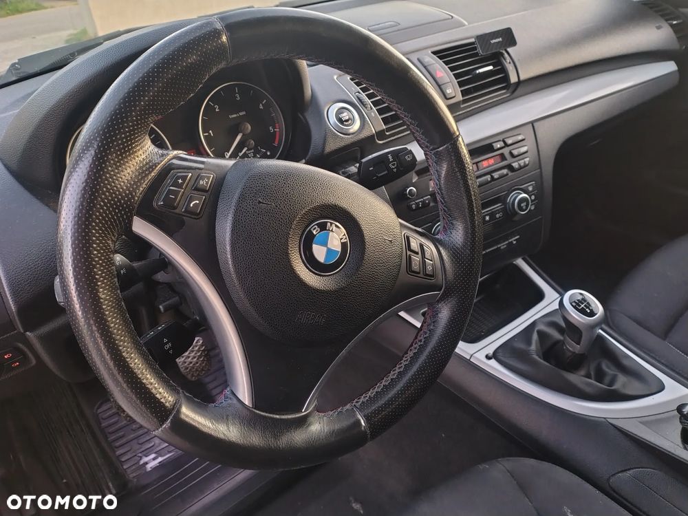 BMW Seria 1 118d - 7