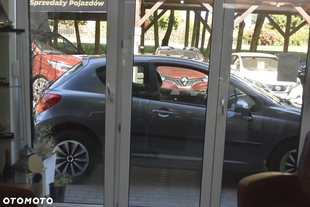 Peugeot 207 1.4 16V Trendy - 22