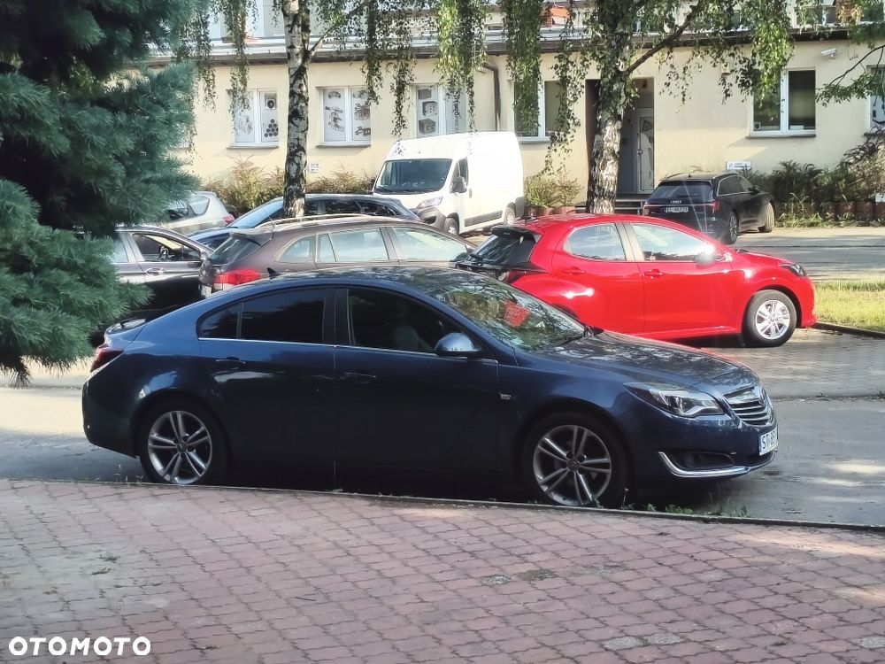 Opel Insignia - 2