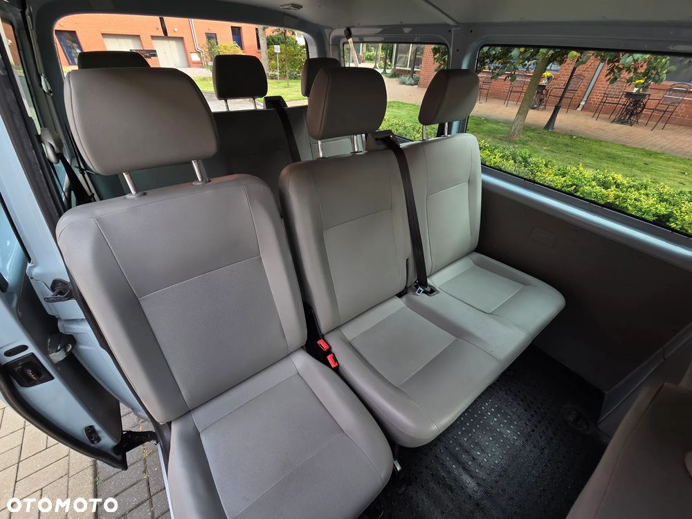 Volkswagen Transporter - 25