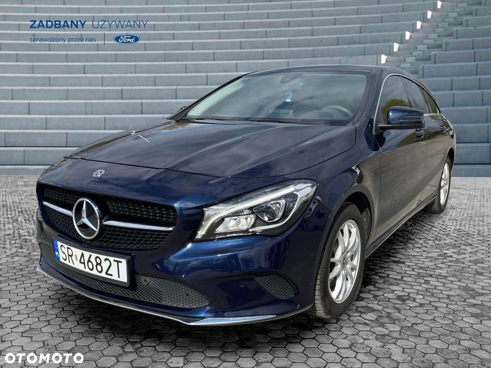 Mercedes-Benz CLA 180 7G-DCT UrbanStyle Edition - 1