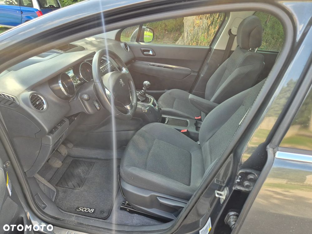 Peugeot 5008 HDI 150 Allure - 19