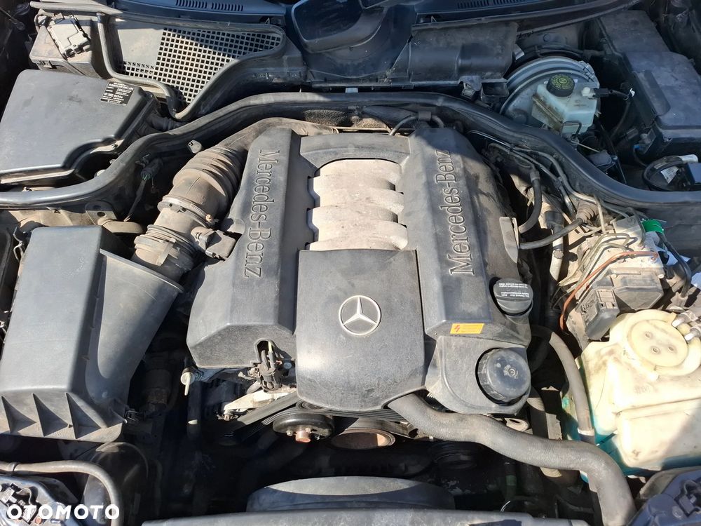 Mercedes-Benz Klasa E - 13