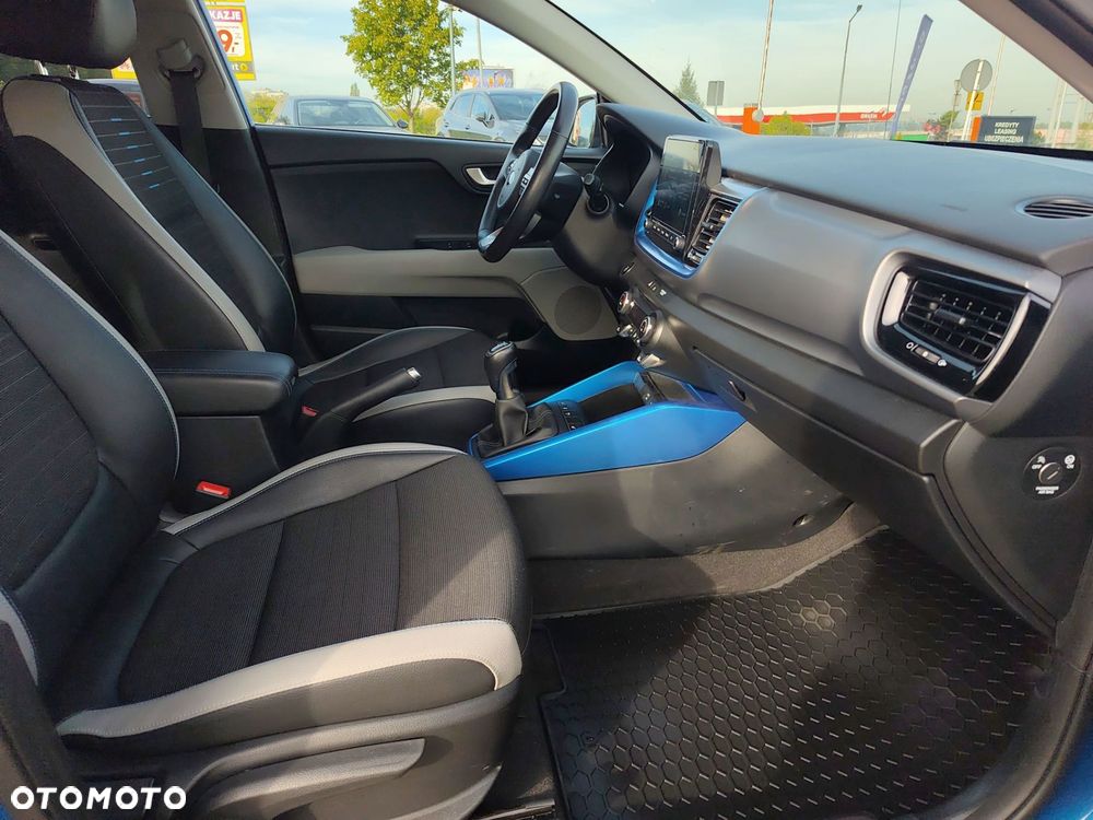Kia Stonic 1.0 T-GDI L Business Line - 21