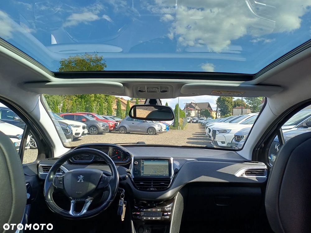 Peugeot 208 1.2 PureTech Allure S&S - 22