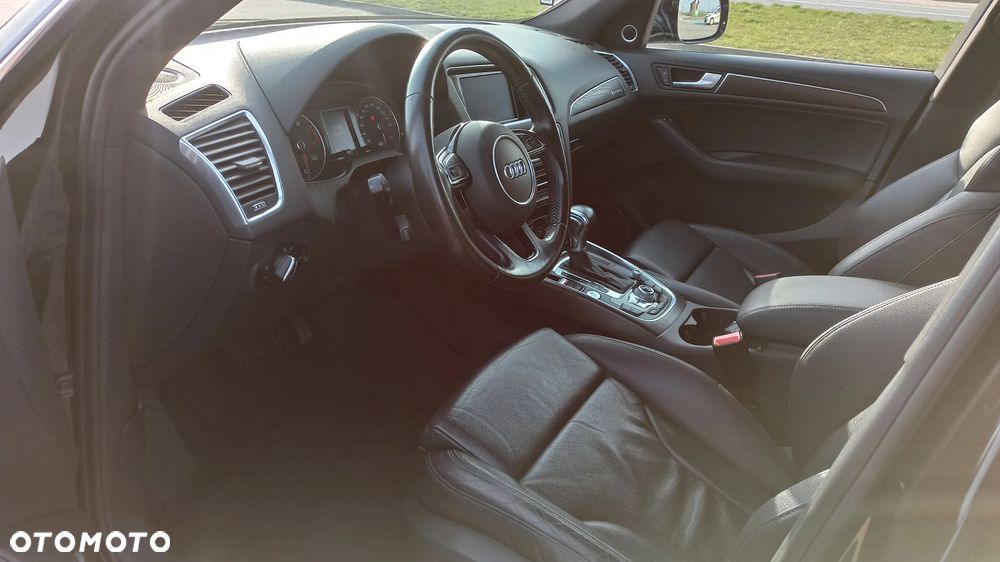 Audi Q5 3.0 TFSI Quattro Tiptronic - 6
