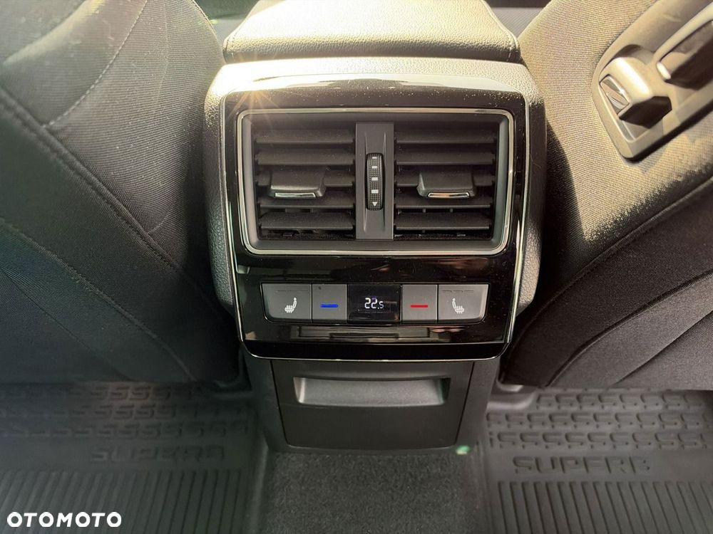 Skoda Superb 2.0 TDI 4x4 DSG Style - 23