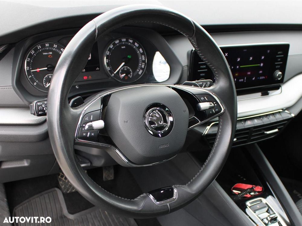Skoda Octavia 2.0 TDI DSG Ambition - 12