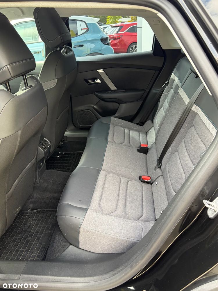 Citroën C4X 1.2 PureTech Plus S&S EAT8 - 12