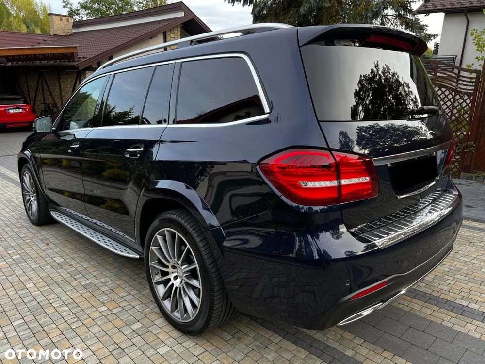 Mercedes-Benz GLS - 11