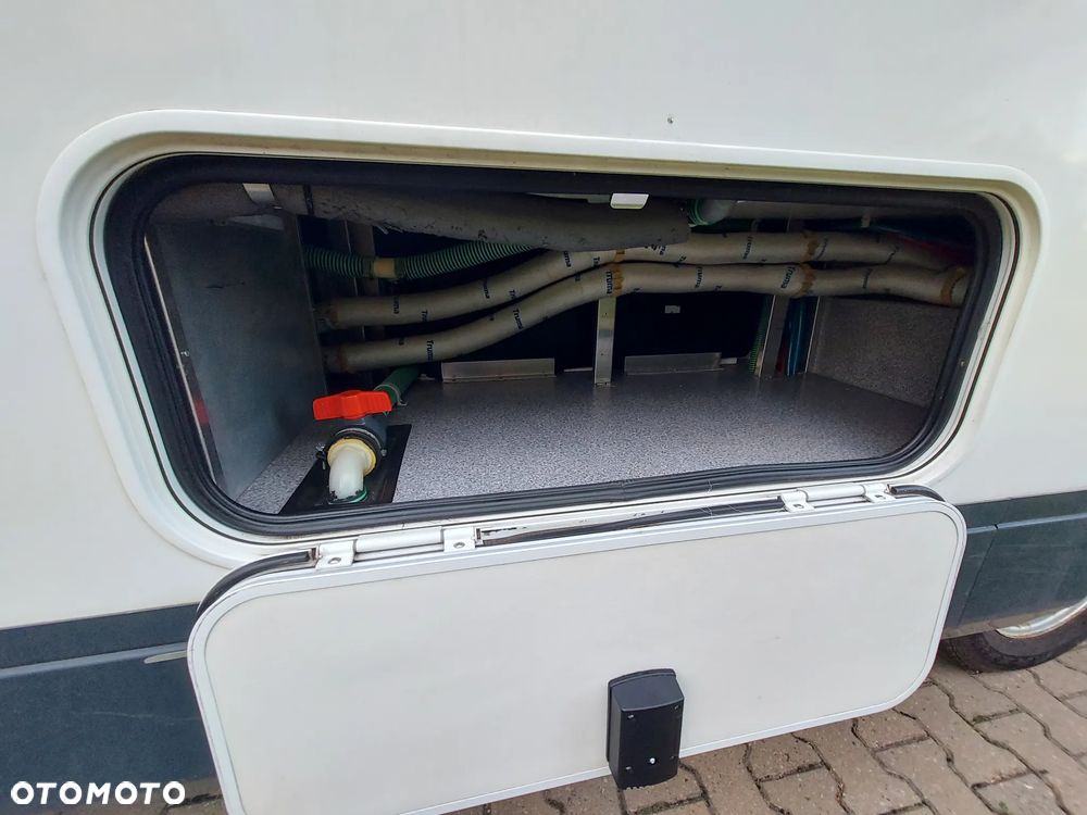 Iveco Phoenix A7200 - 39