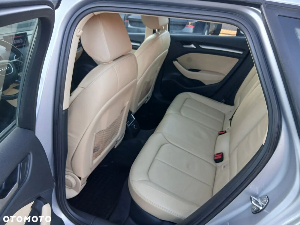 Audi A3 Sportback 1.6 TDI - 12