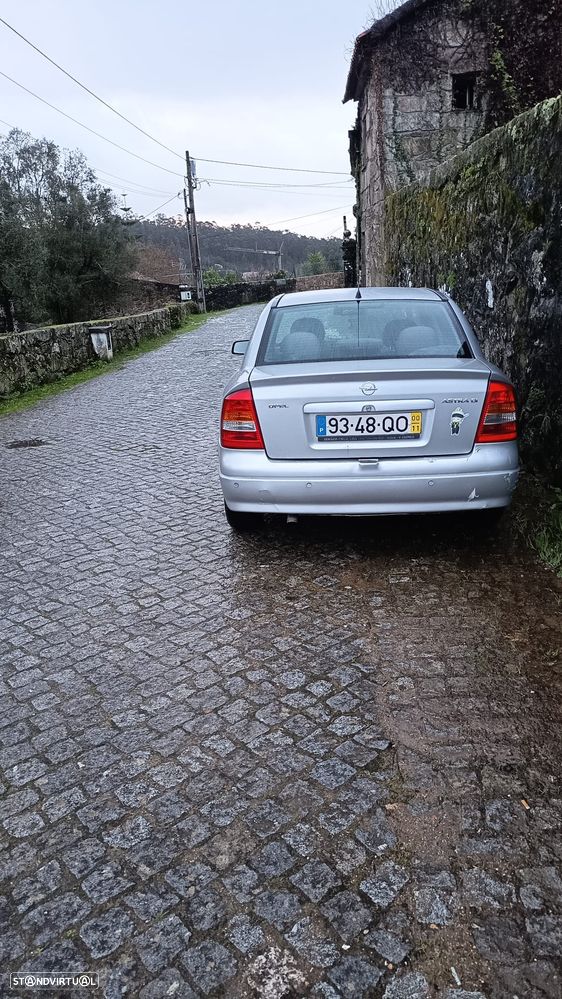Opel Astra - 10