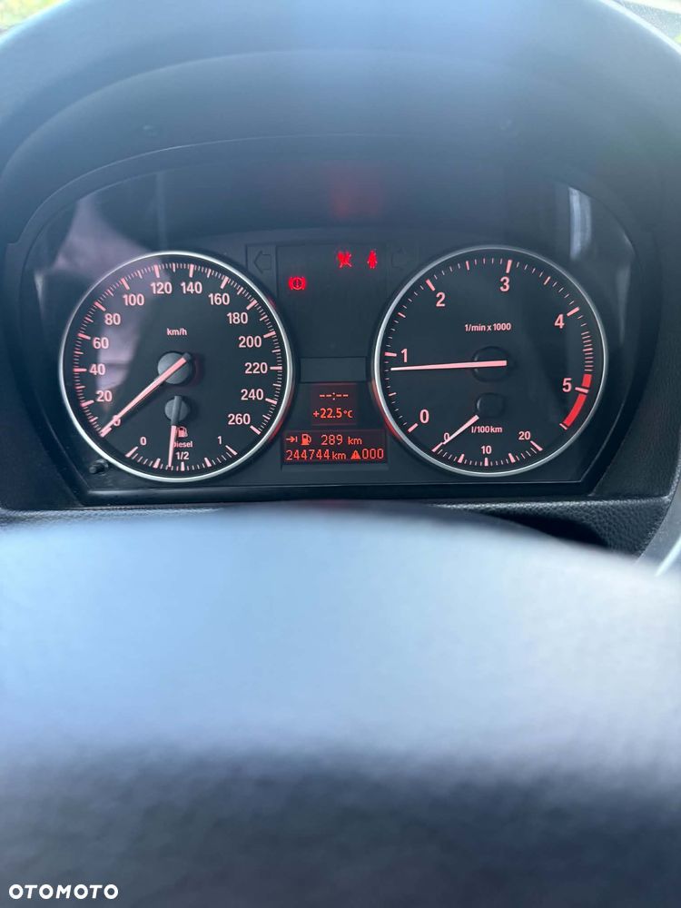 BMW Seria 3 318d DPF - 9