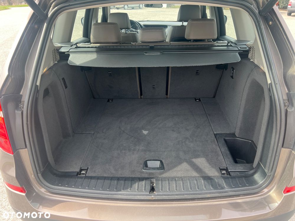 BMW X3 xDrive20d - 21