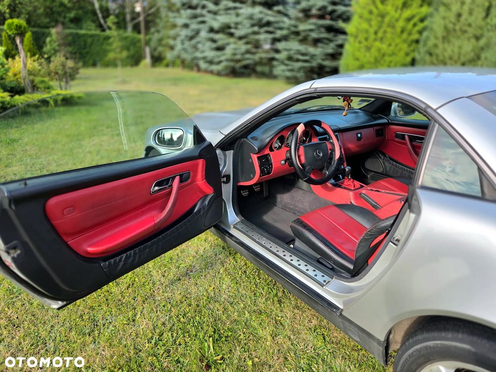 Mercedes-Benz SLK 200 - 4