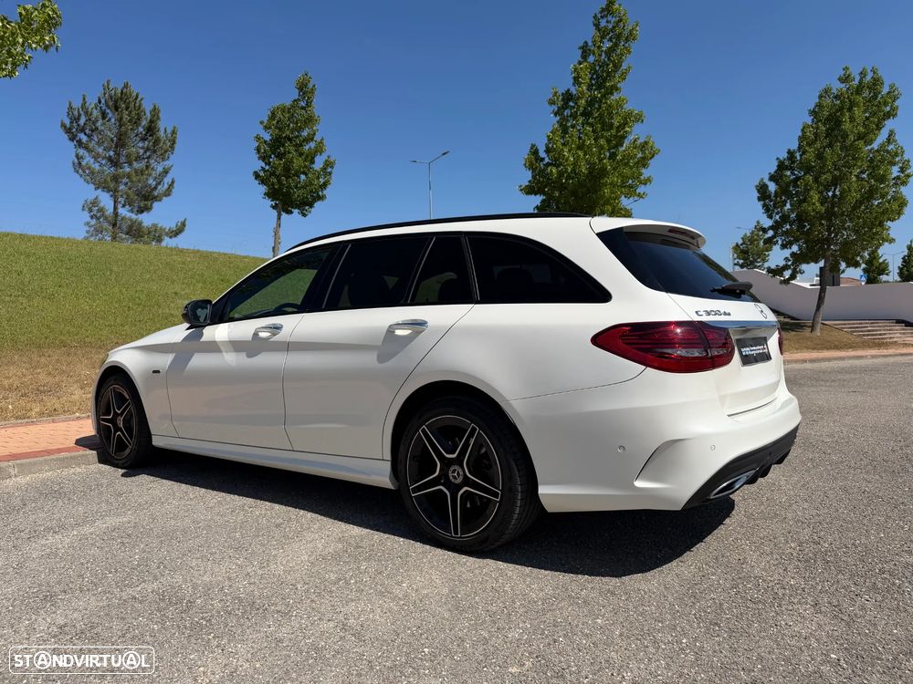 Mercedes-Benz C 300 de AMG Line - 3