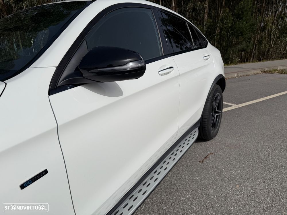 Mercedes-Benz GLC 300 de Coupe 4Matic 9G-TRONIC AMG Line - 11