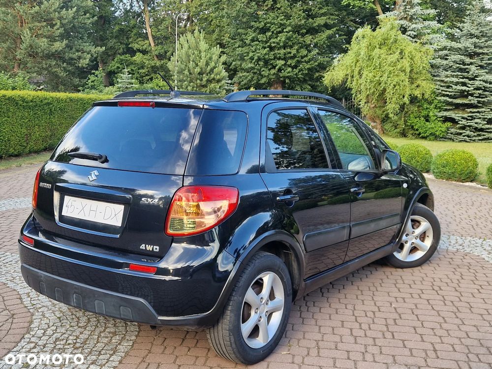 Suzuki SX4 1.6 VVT 4x2 Comfort - 16