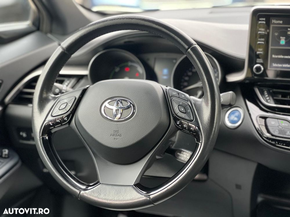 Toyota C-HR - 13