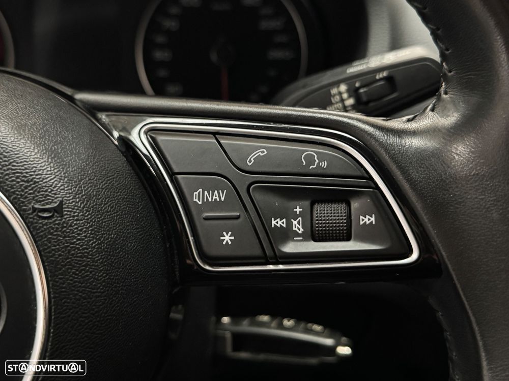 Audi A3 Sportback 1.6 TDI B.Line Attraction - 13