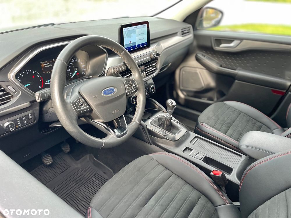 Ford Kuga 1.5 EcoBoost FWD Titanium X - 33