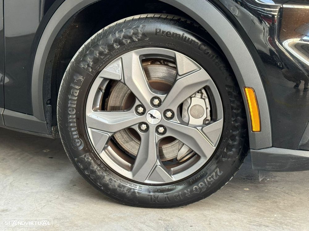 Ford Mustang Mach-E 72.6 kWh Base - 7