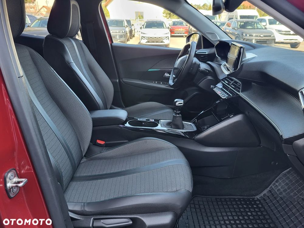 Peugeot 2008 1.2 PureTech Allure Pack S&S - 13