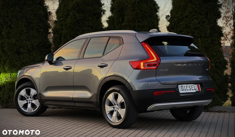 Volvo XC 40 D3 Momentum - 4