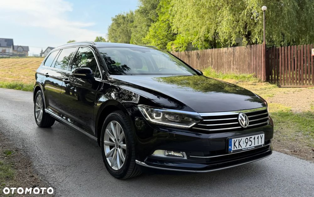 Volkswagen Passat Variant 1.6 TDI SCR DSG - 4