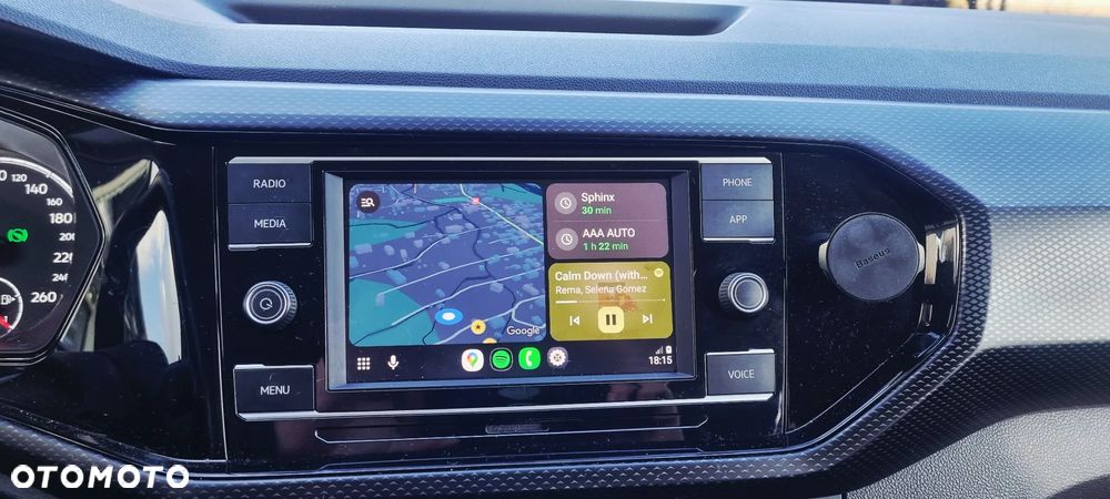 Volkswagen T-Cross 1.0 TSI Life DSG - 8