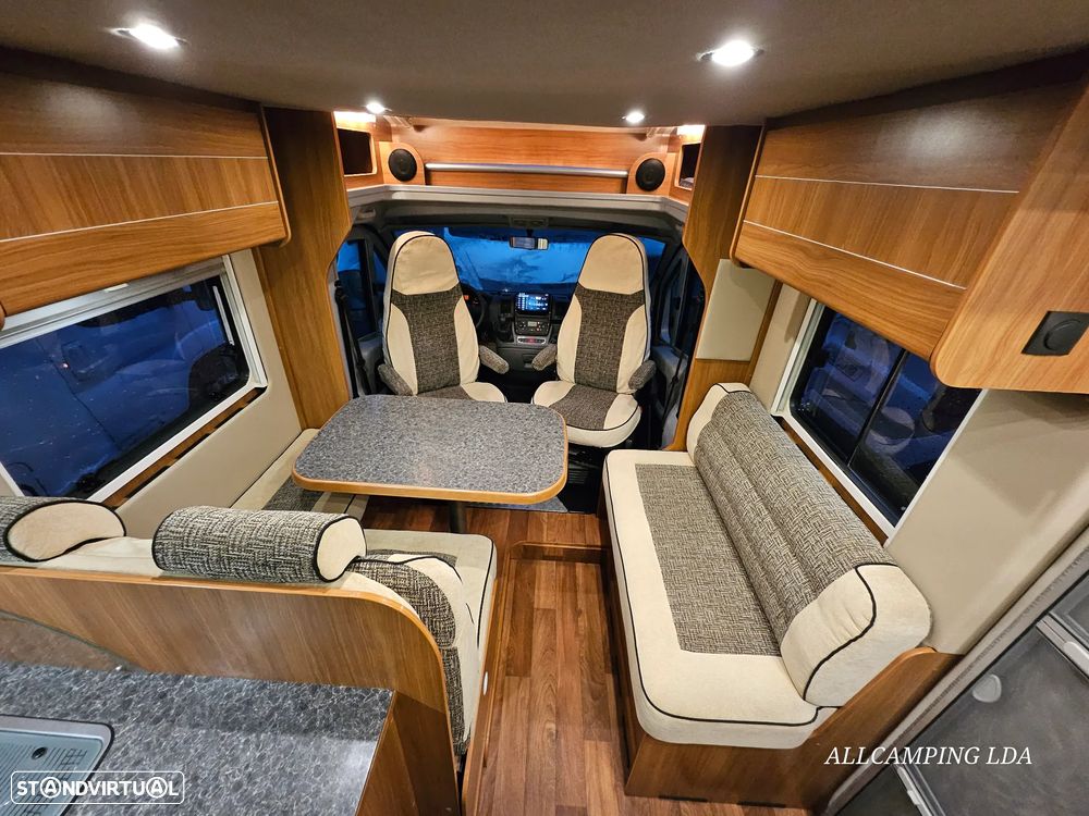 Dethleffs Globe4 LUXUS CHASSI AL-KO CAMA FRANCESA + BASCULANTE - 33