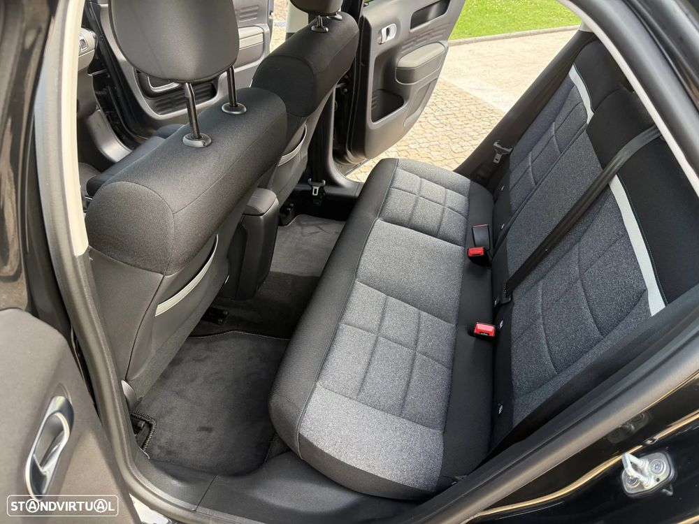 Citroën C4 Cactus 1.2 PureTech Shine - 23