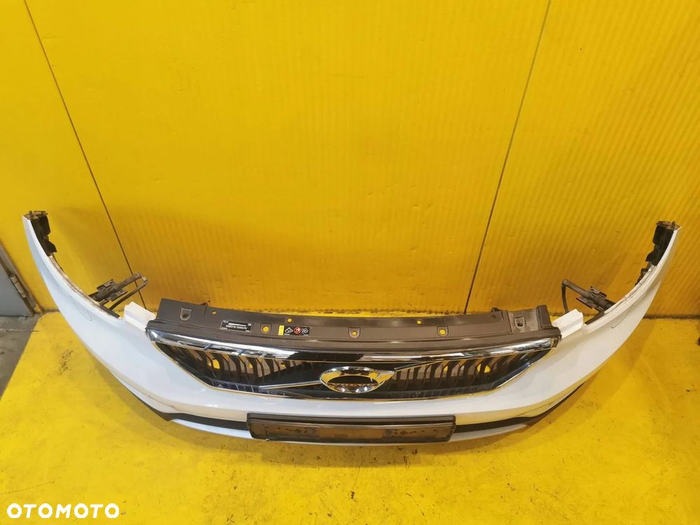Volvo XC40 II ZDERZAK PRZÓD PRZEDNI 4 PDC BEZ KAMERY 614 17r.- * - 3