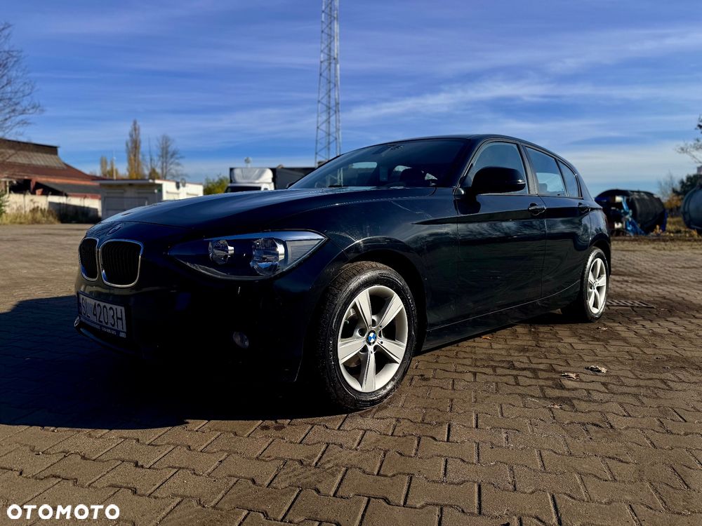 BMW Seria 1 114i - 2