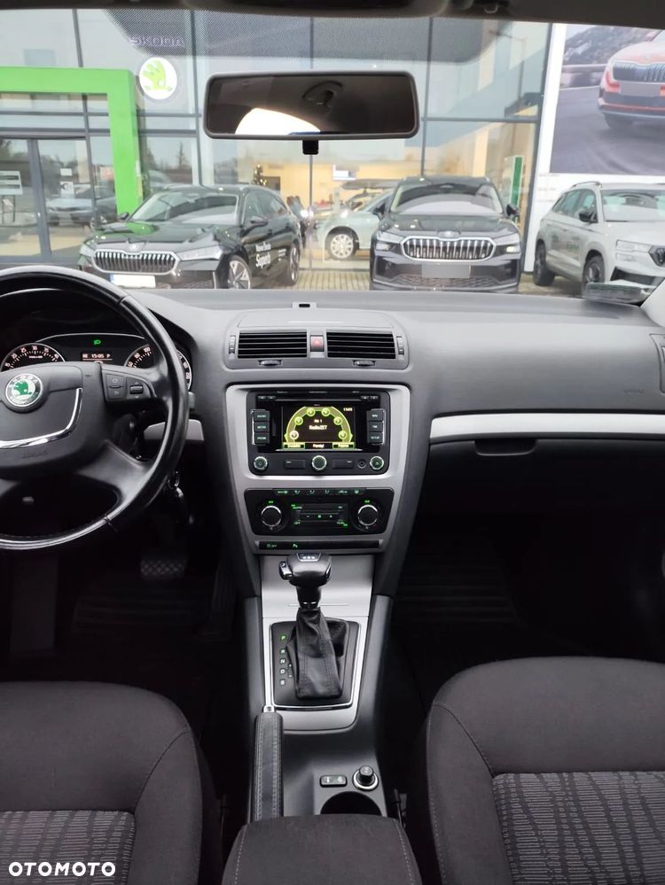 Skoda Octavia 2.0 TDI Elegance DSG - 34